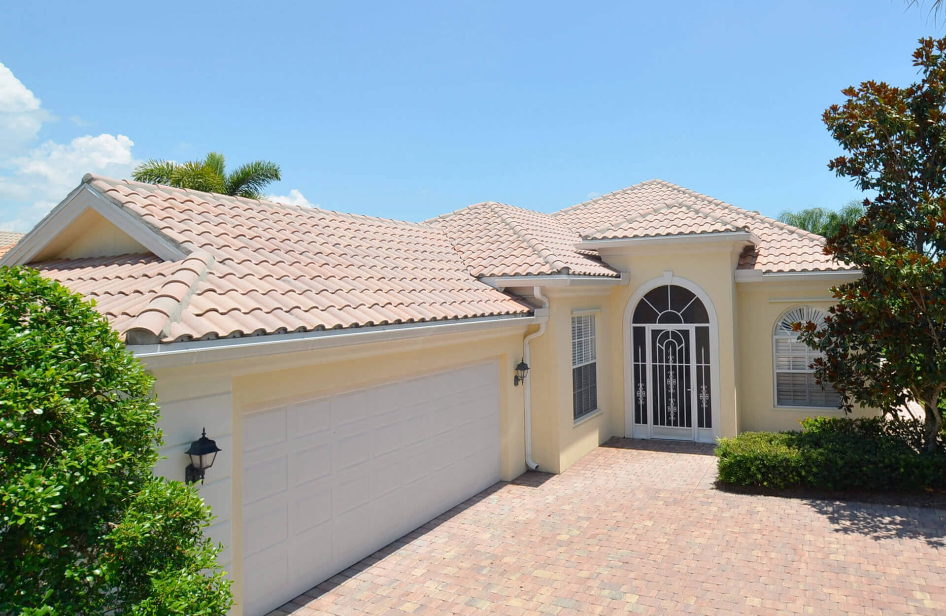 roofing contractor bonita springs florida